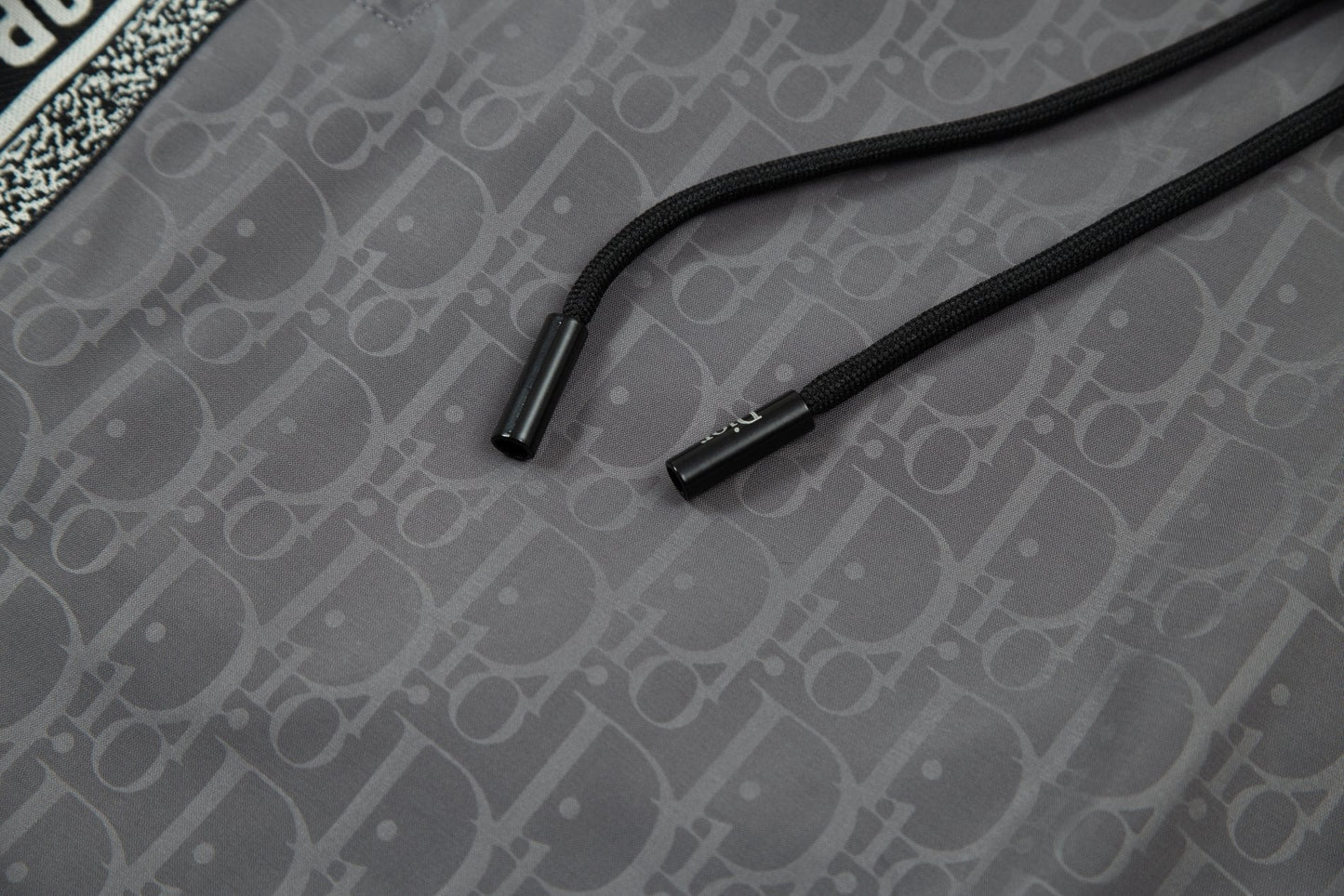 Einfarbige Strandshorts