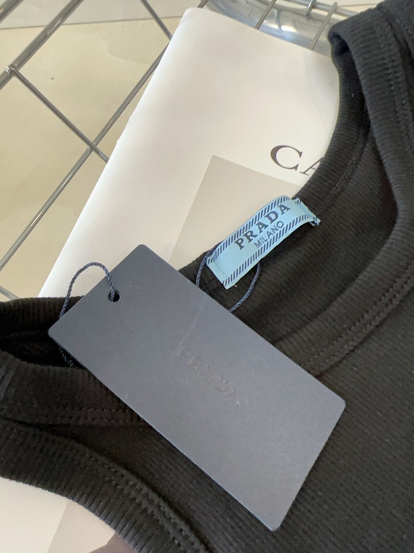 Einfarbige Strickweste