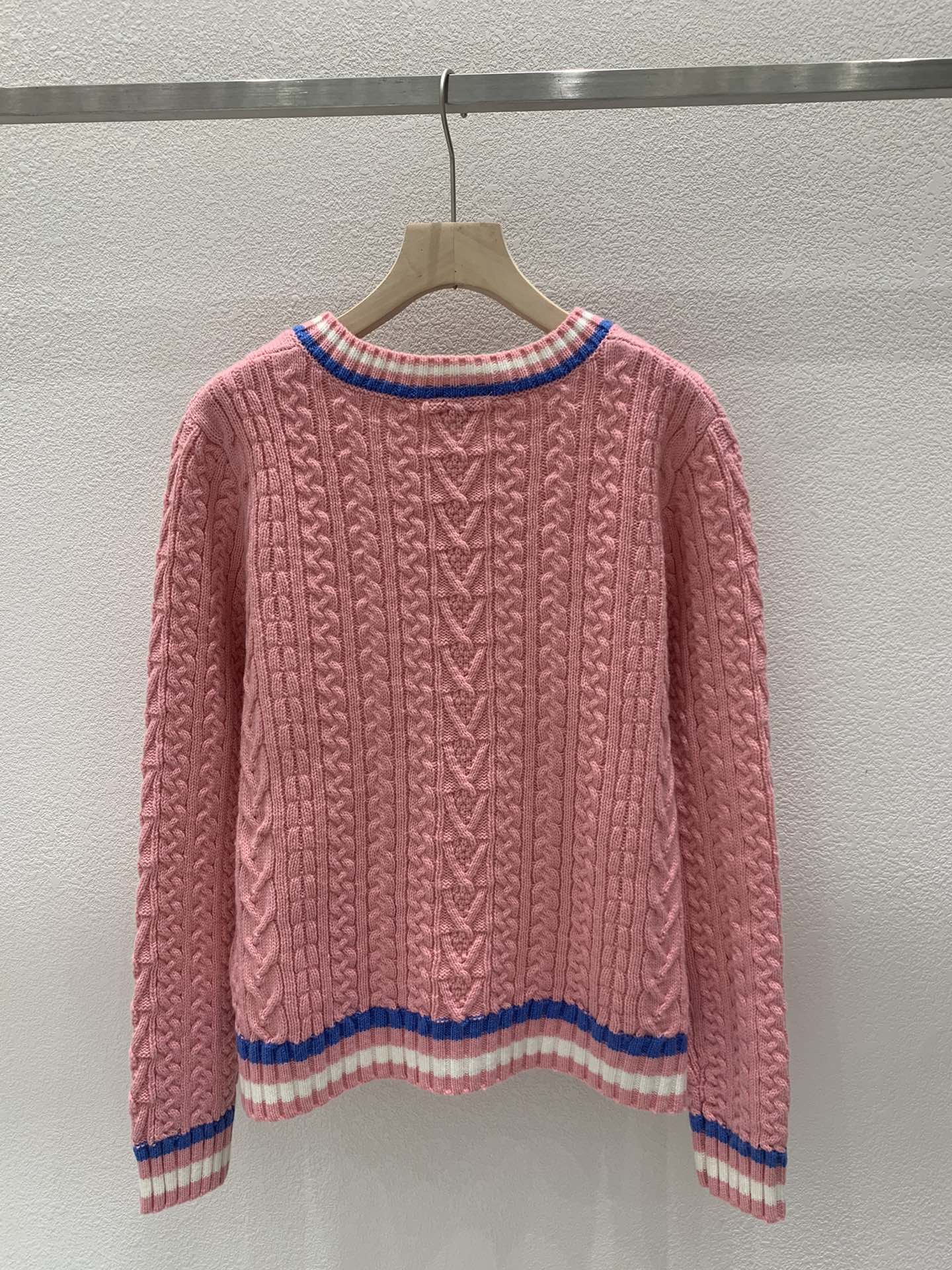 Geflochtener Rundhals-Cardigan