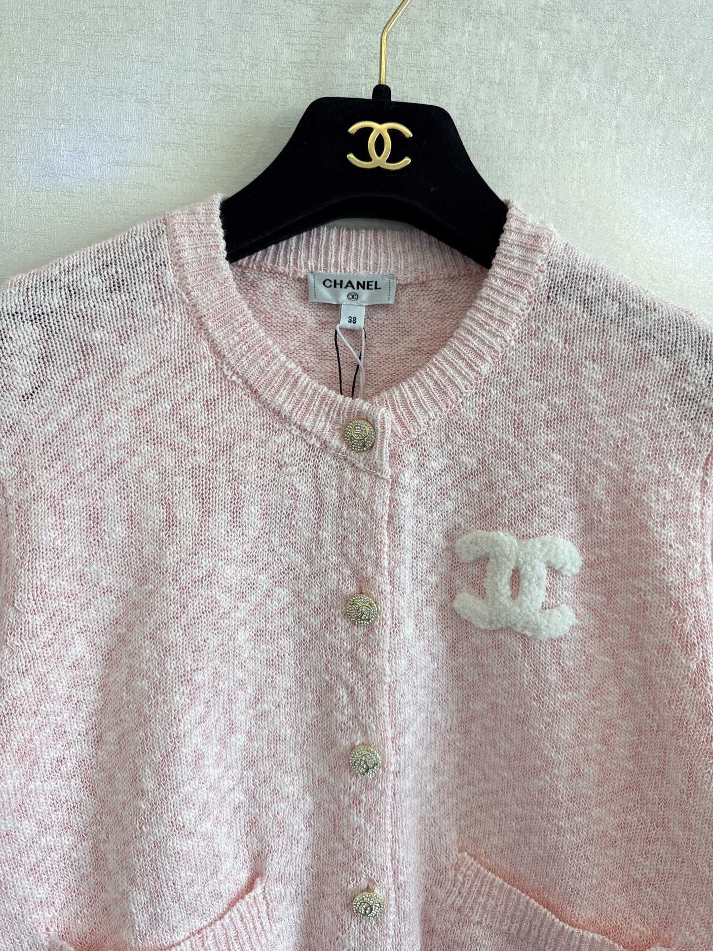 Gestreifte Strickjacke