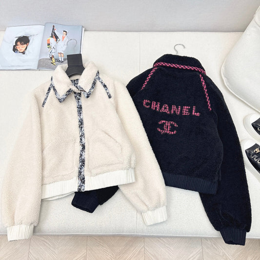 Umweltfreundlicher Teddy-Pelzmantel mit geflochtenem Saum