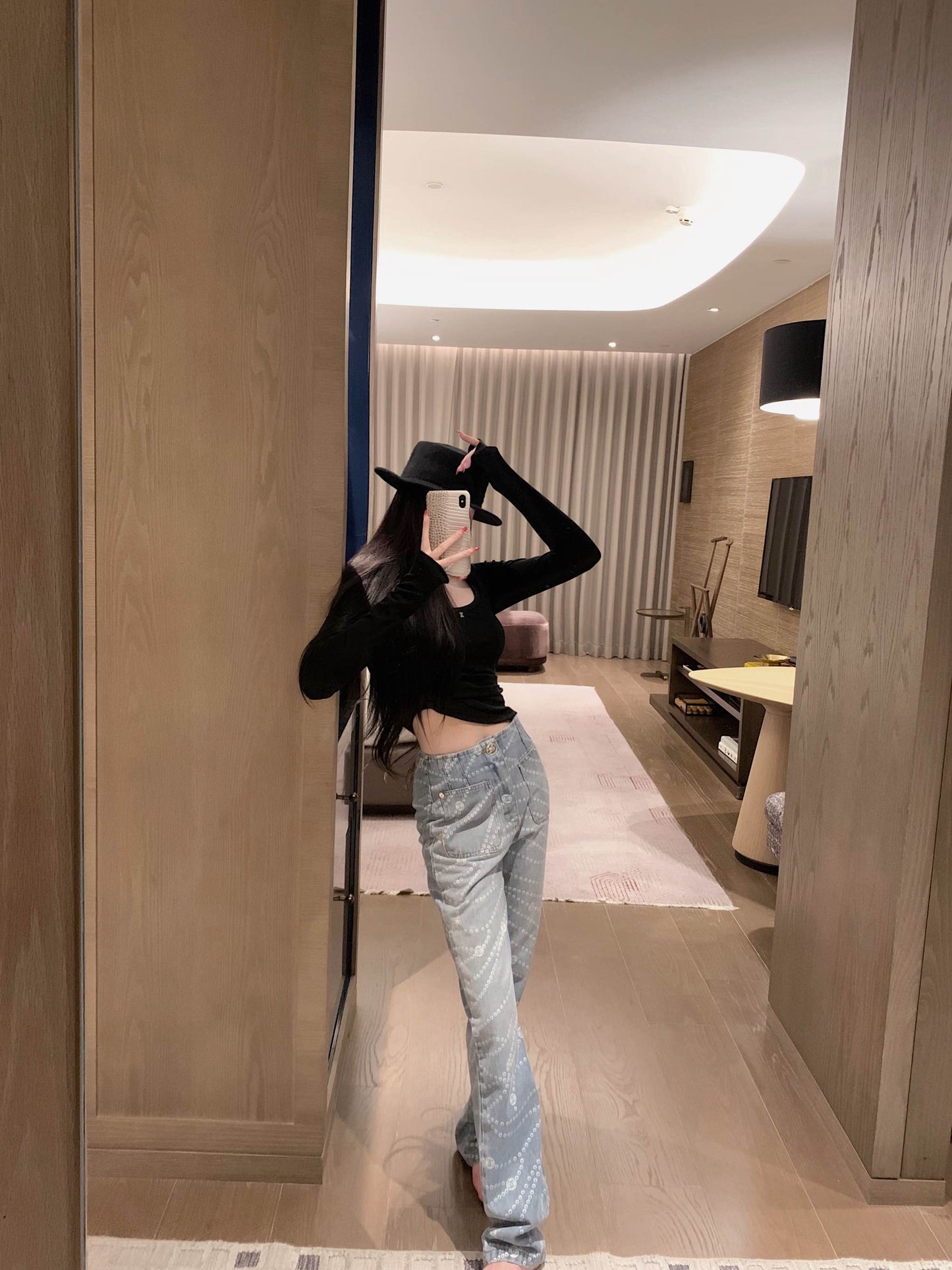 Haut en dentelle hydrosoluble