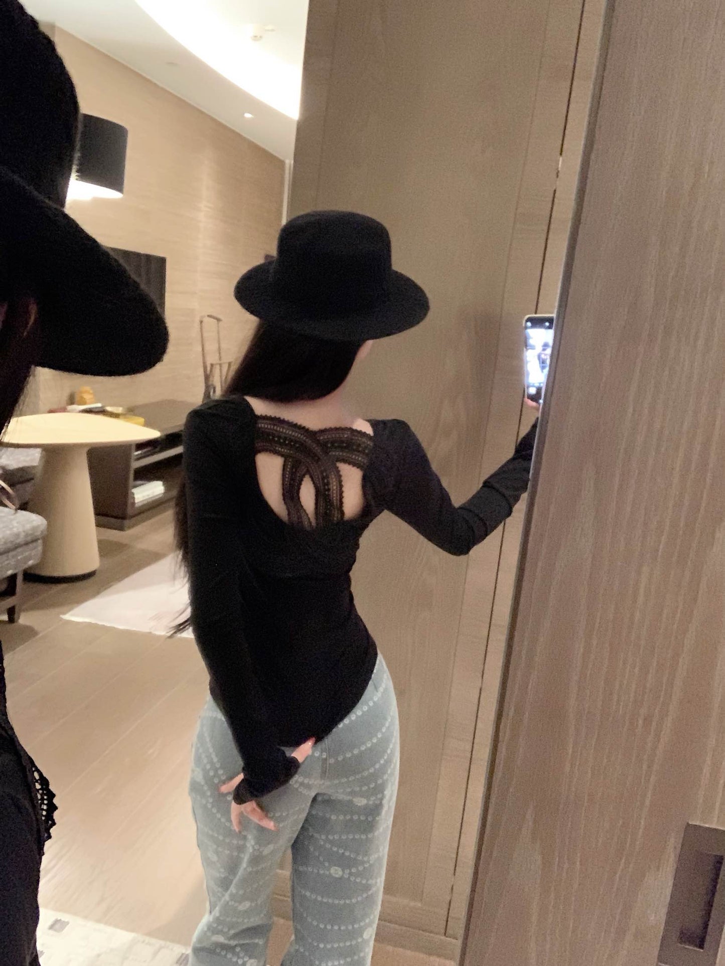 Haut en dentelle hydrosoluble