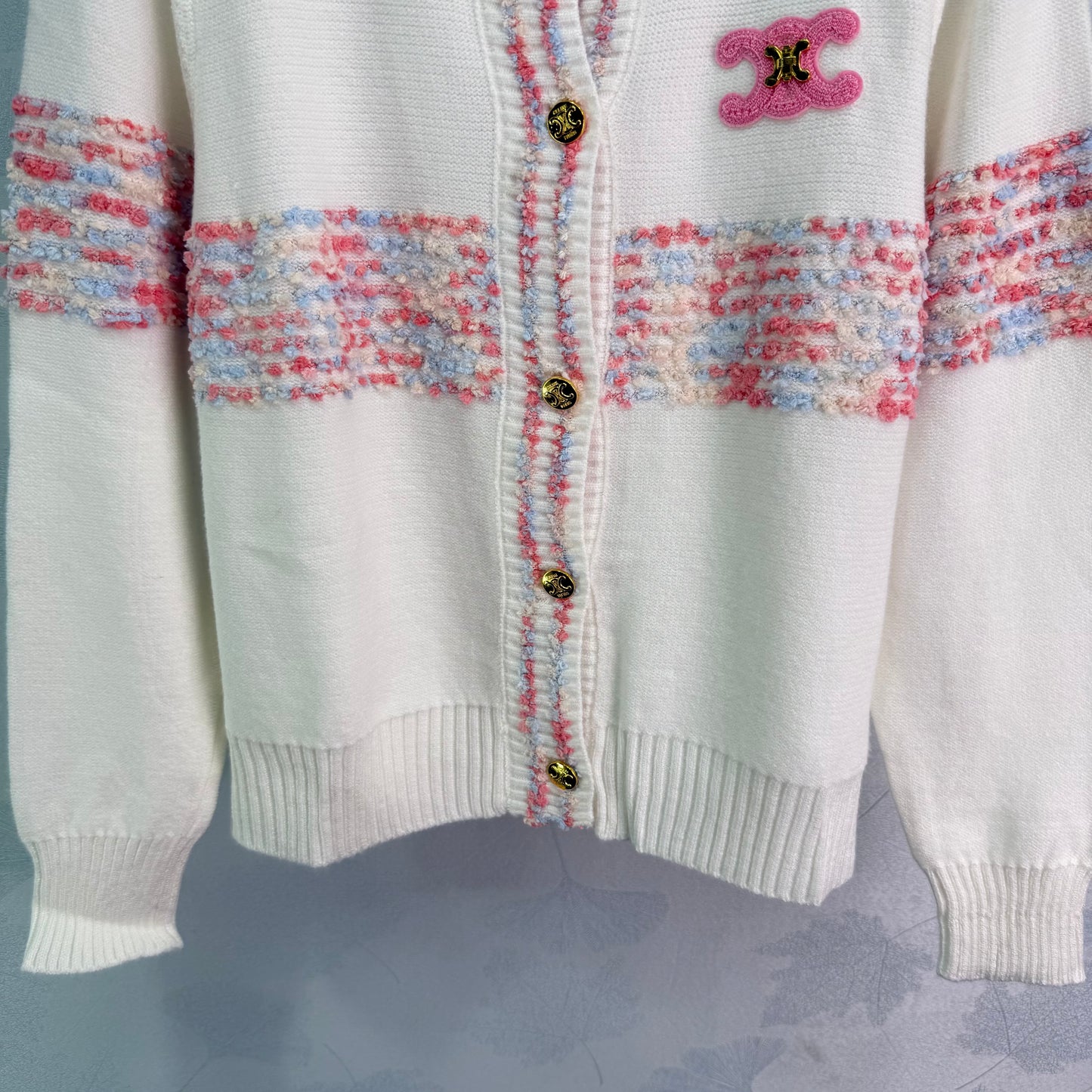 Cardigan en cachemire avec bouton cartable