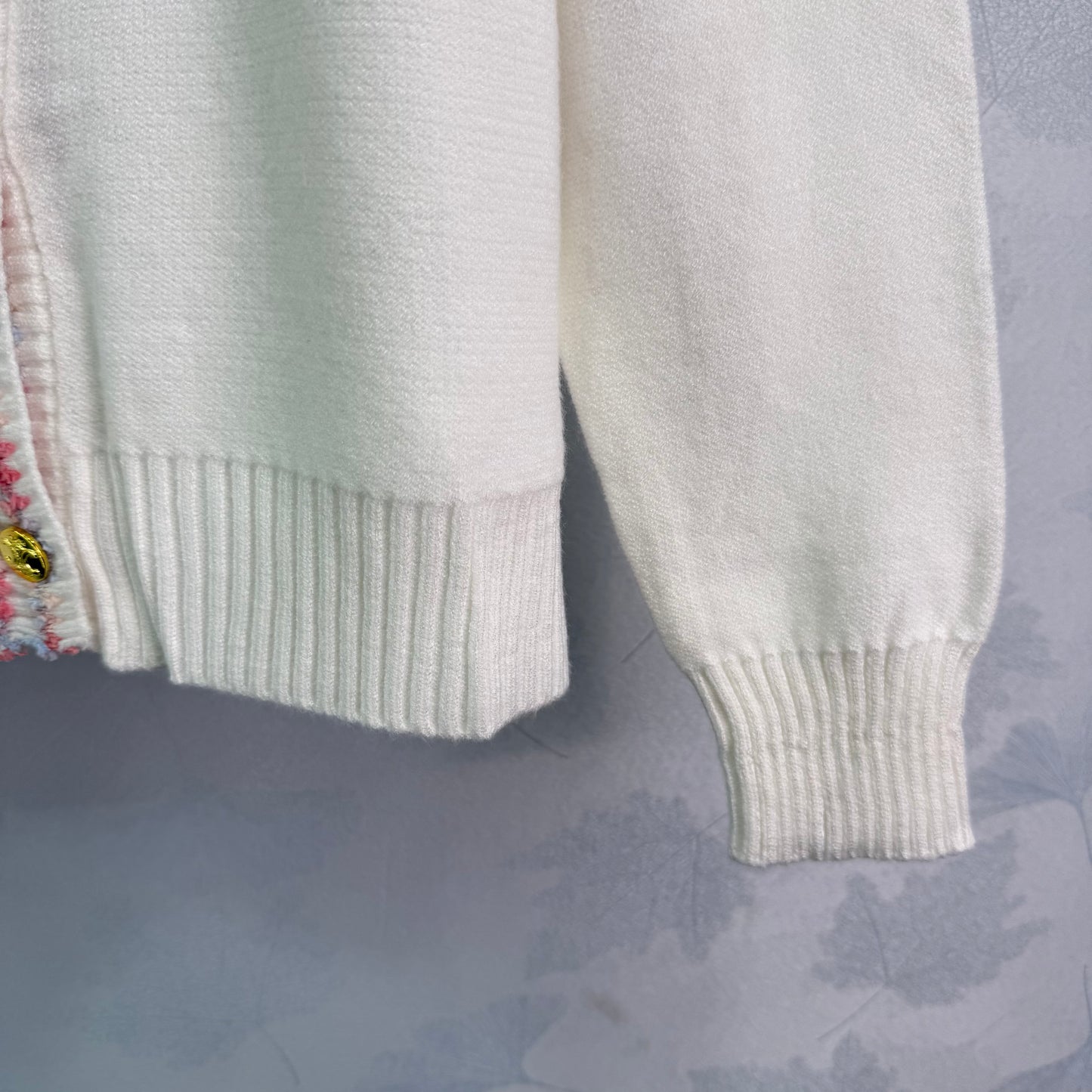 Cardigan en cachemire avec bouton cartable