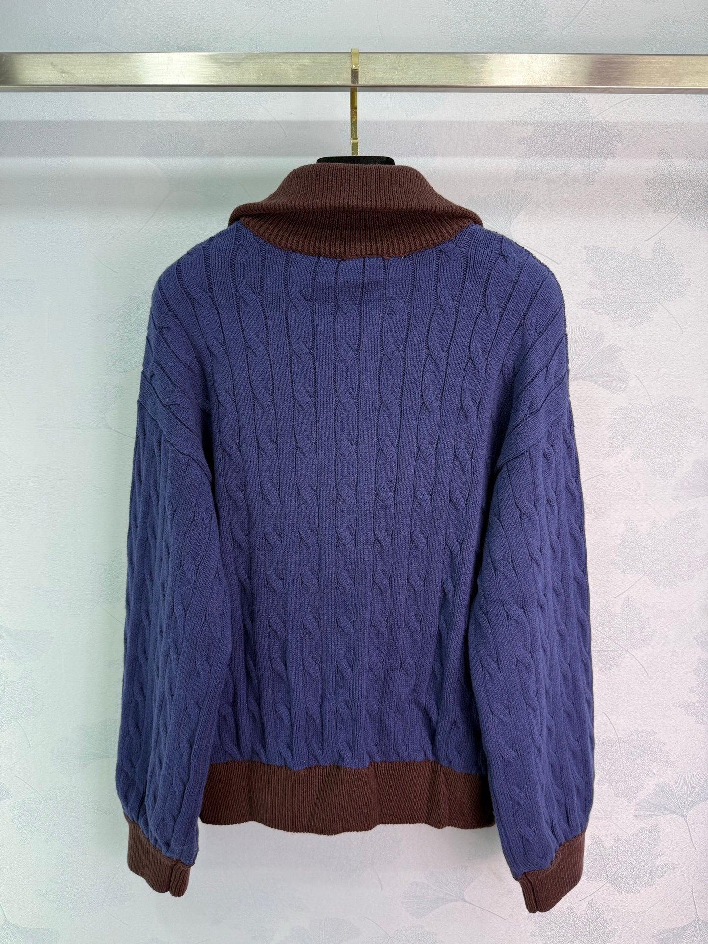 Kaschmir-Cardigan mit Schultütenknopf