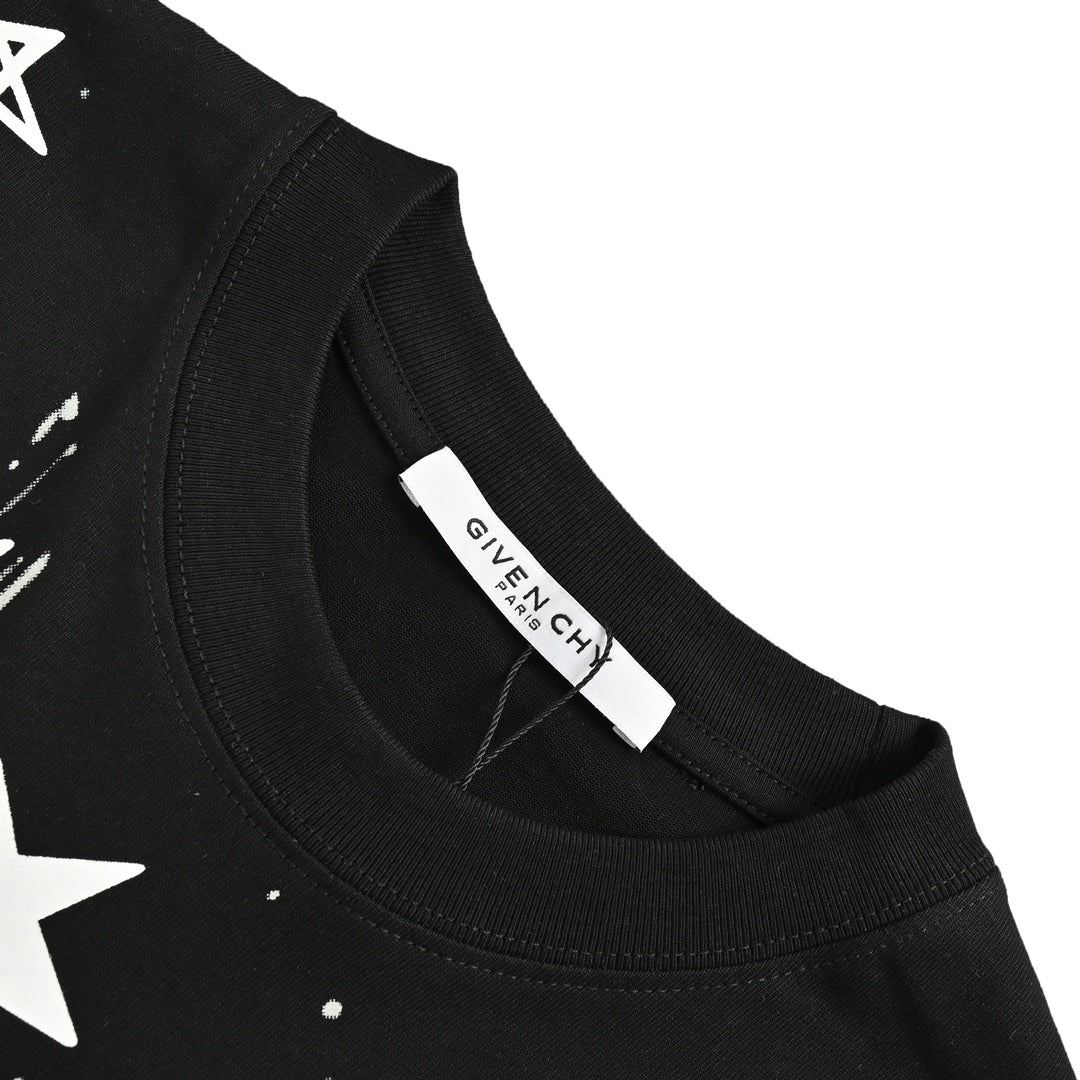 Kurze Ärmel mit Stern- und Buchstabendruck