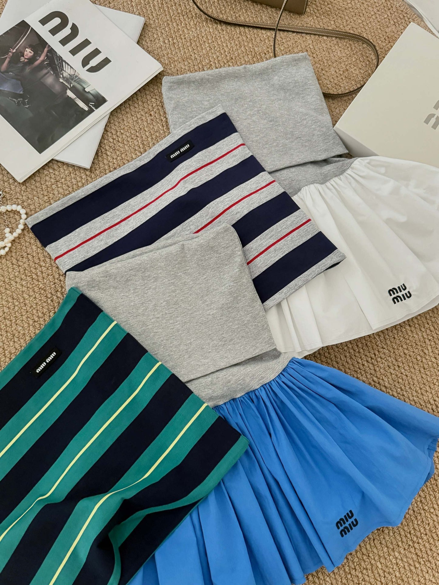 Gestreifte Bandeau-Tops