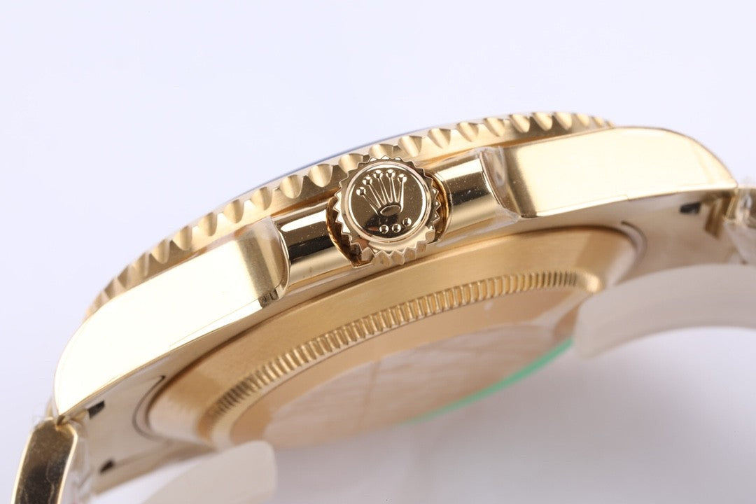 Montre pour homme Submariner série 41 mm