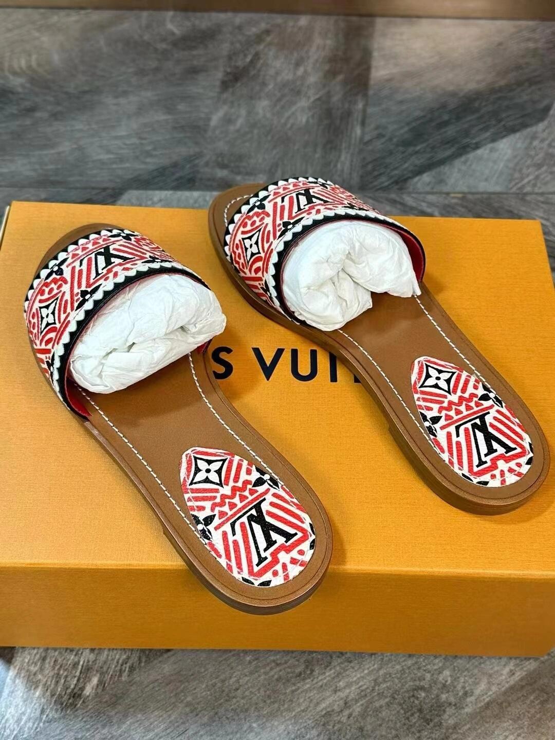 Chaussons polyvalents et confortables