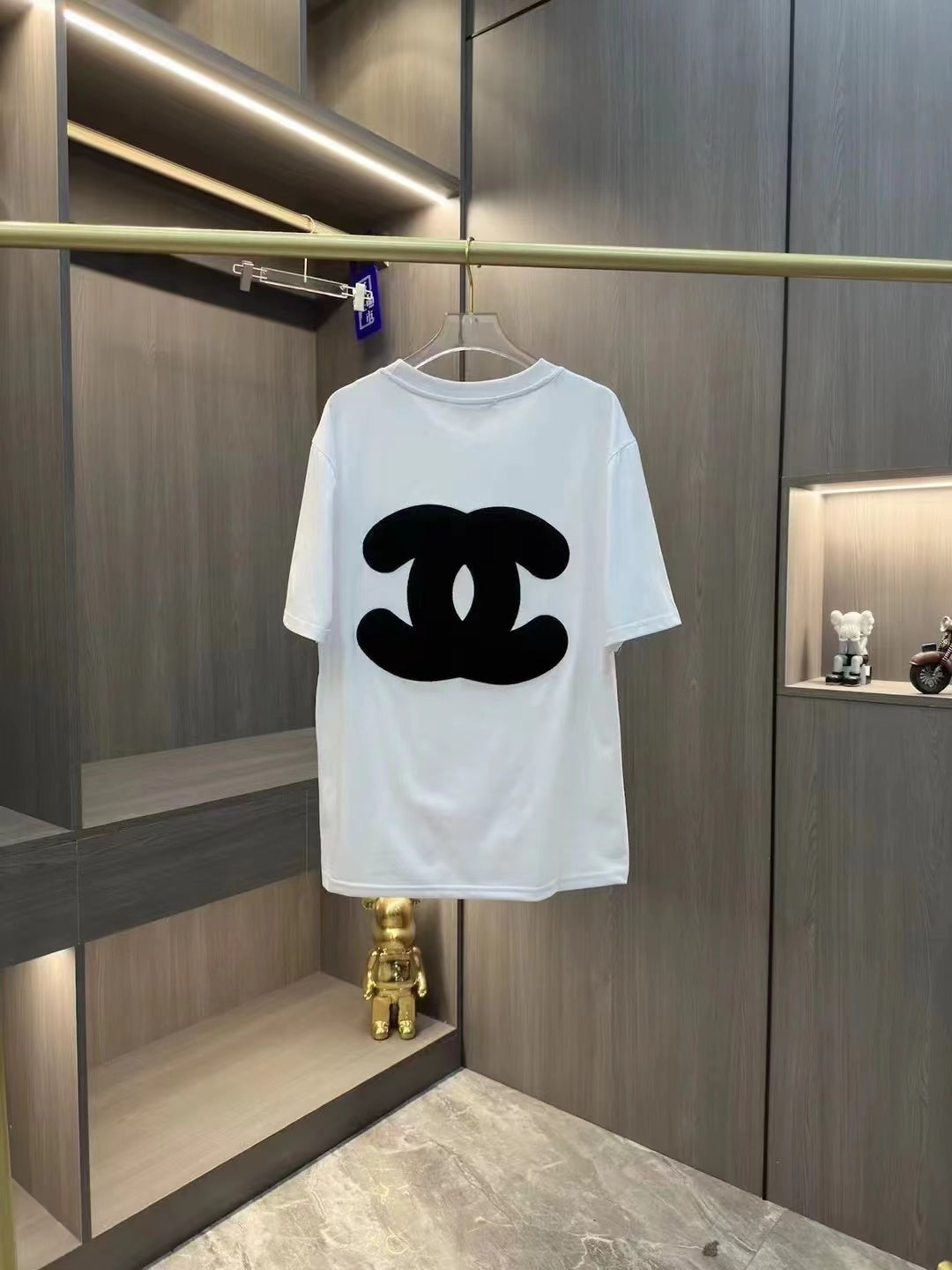 Manches courtes avec grand logo