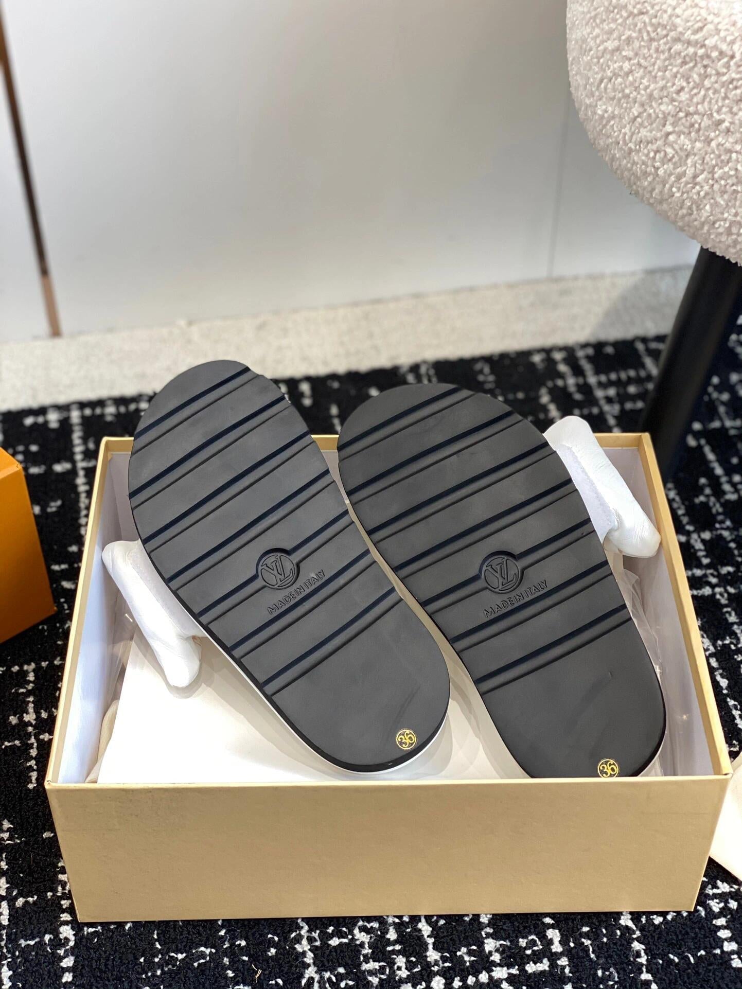 Hausschuhe im Brotstil