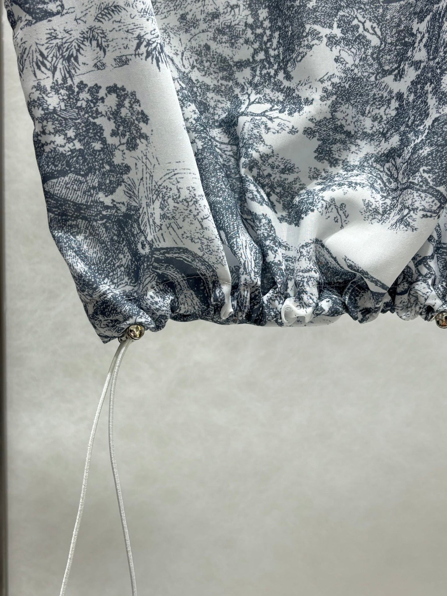 Combinaison de loisirs à imprimé animalier de la jungle