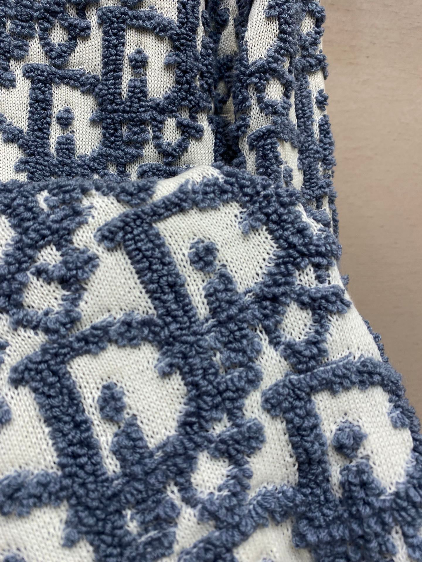 PULL EN MAILLE JACQUARD MÉLANGÉE DE LAINE