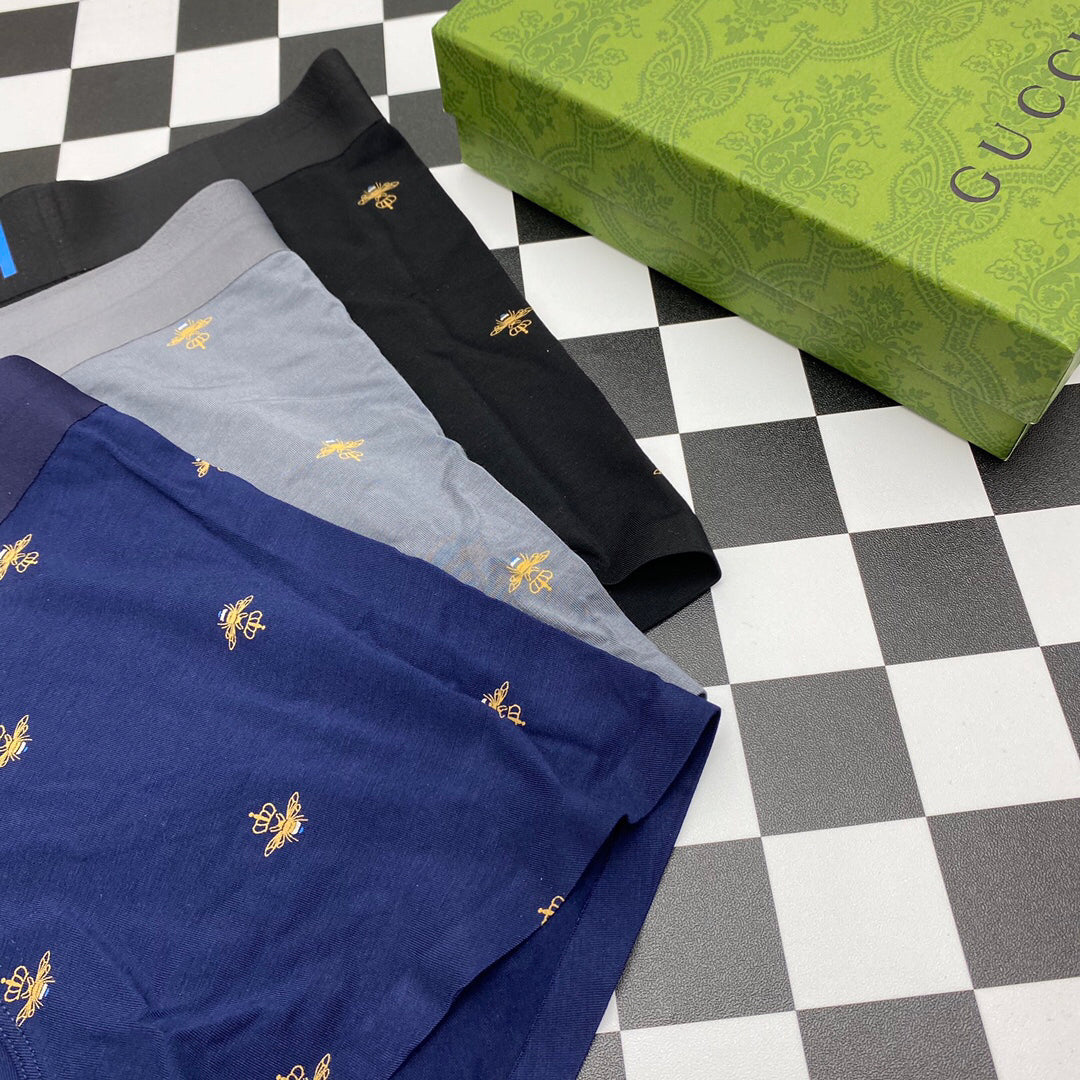 Sous-vêtements à imprimé abeille