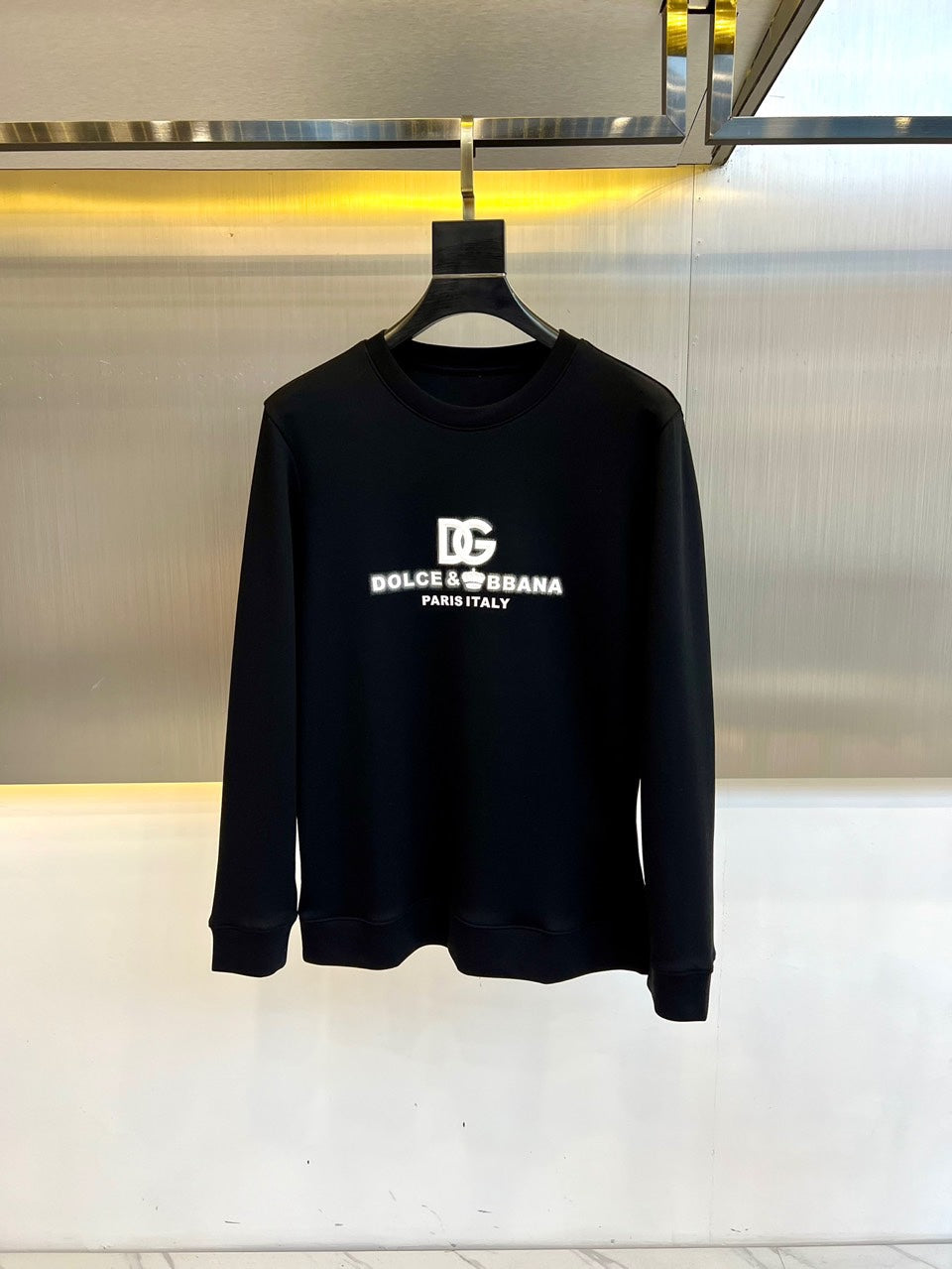 sweat-shirt à col rond et couche d'air