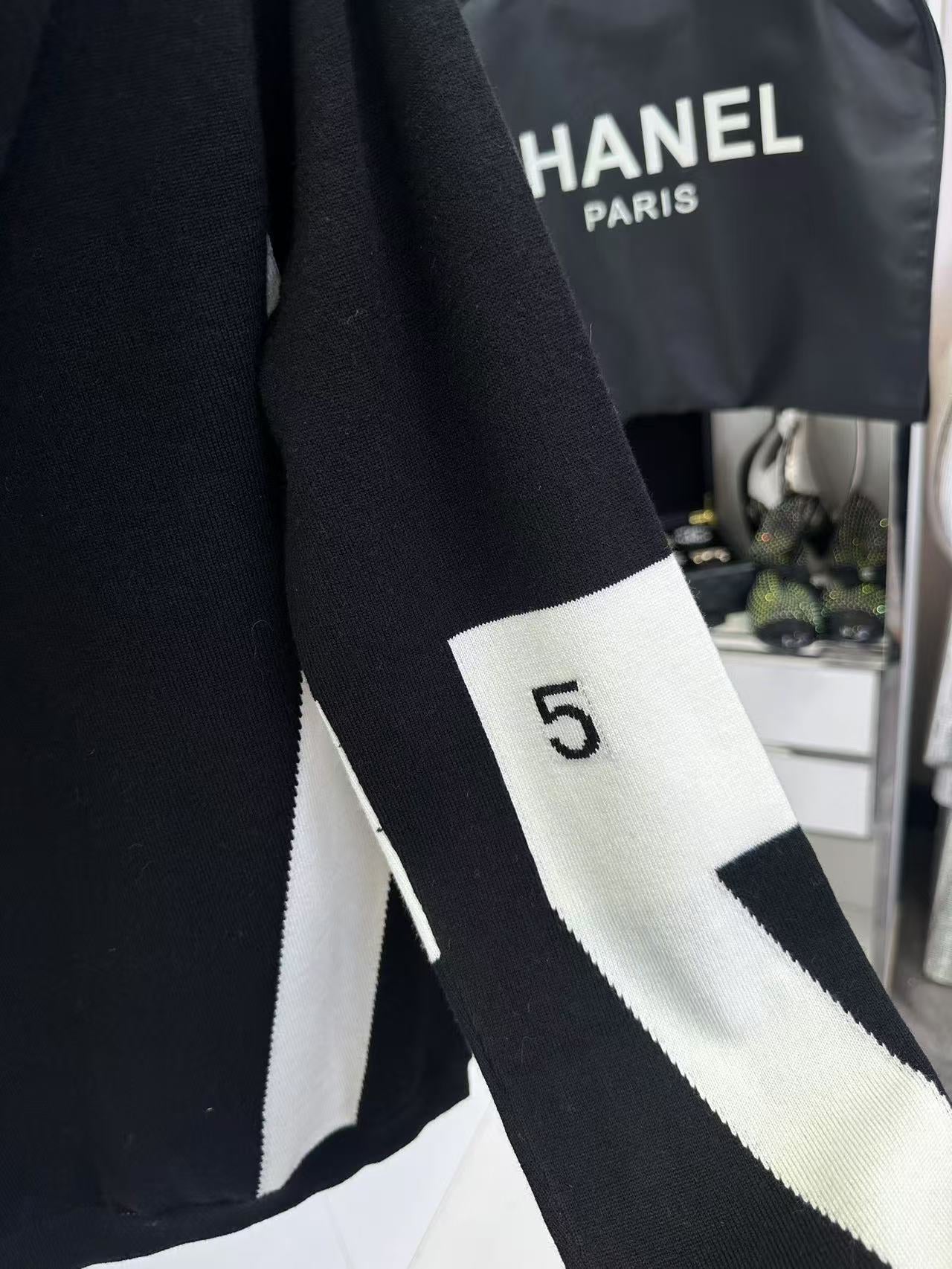 Pull à capuche colorblock