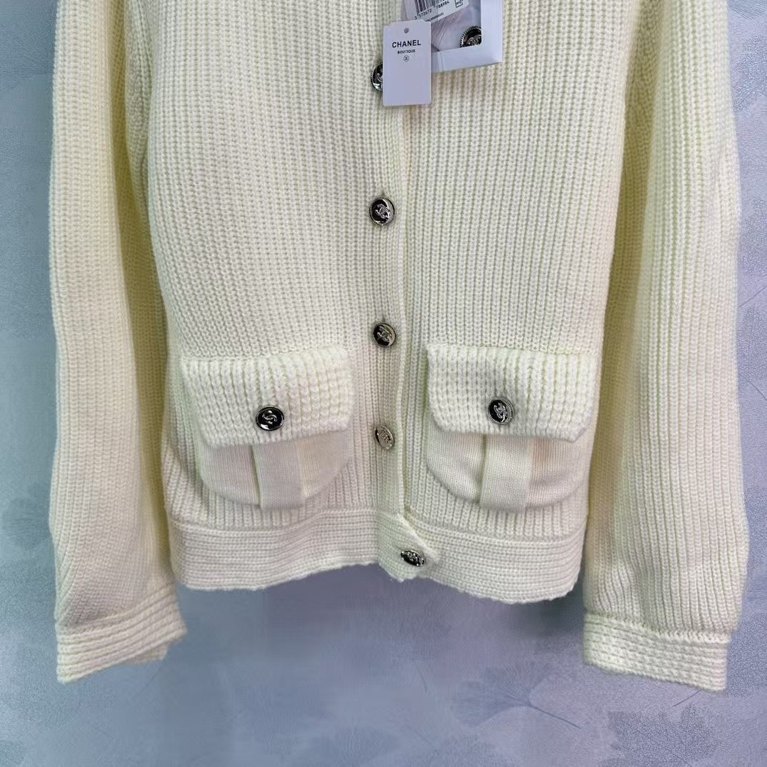 Cardigan tricoté épais et paresseux à revers pour l'automne et l'hiver