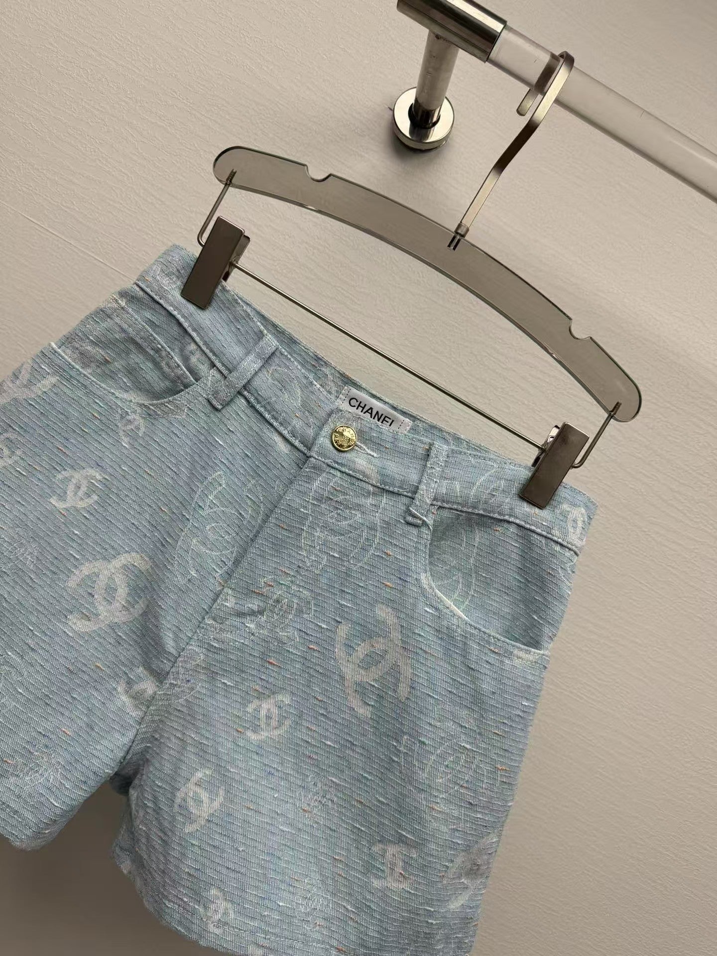 Short en jean à imprimé jacquard 25ss