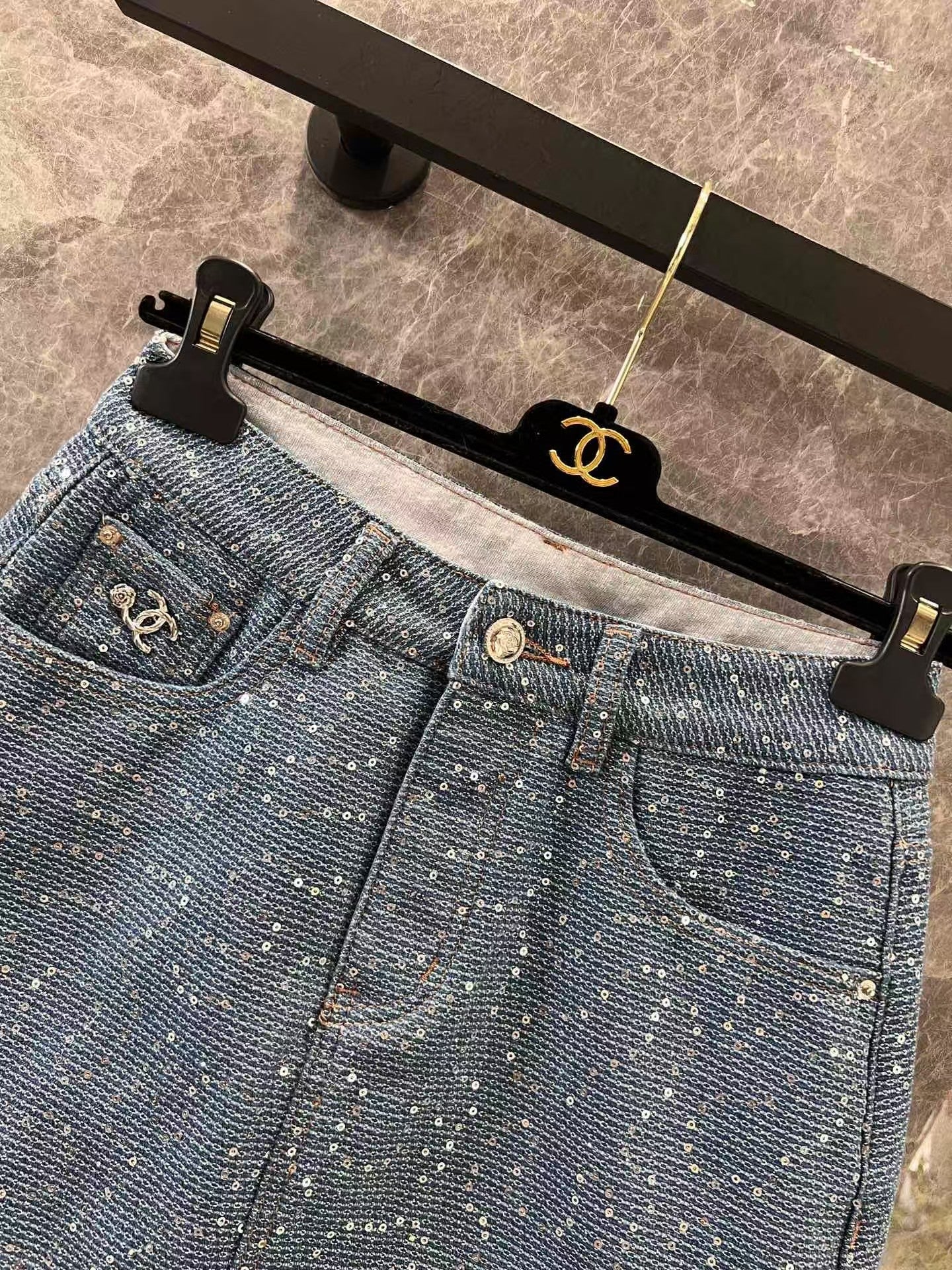 Jupe en jean à paillettes épaisses 25ss