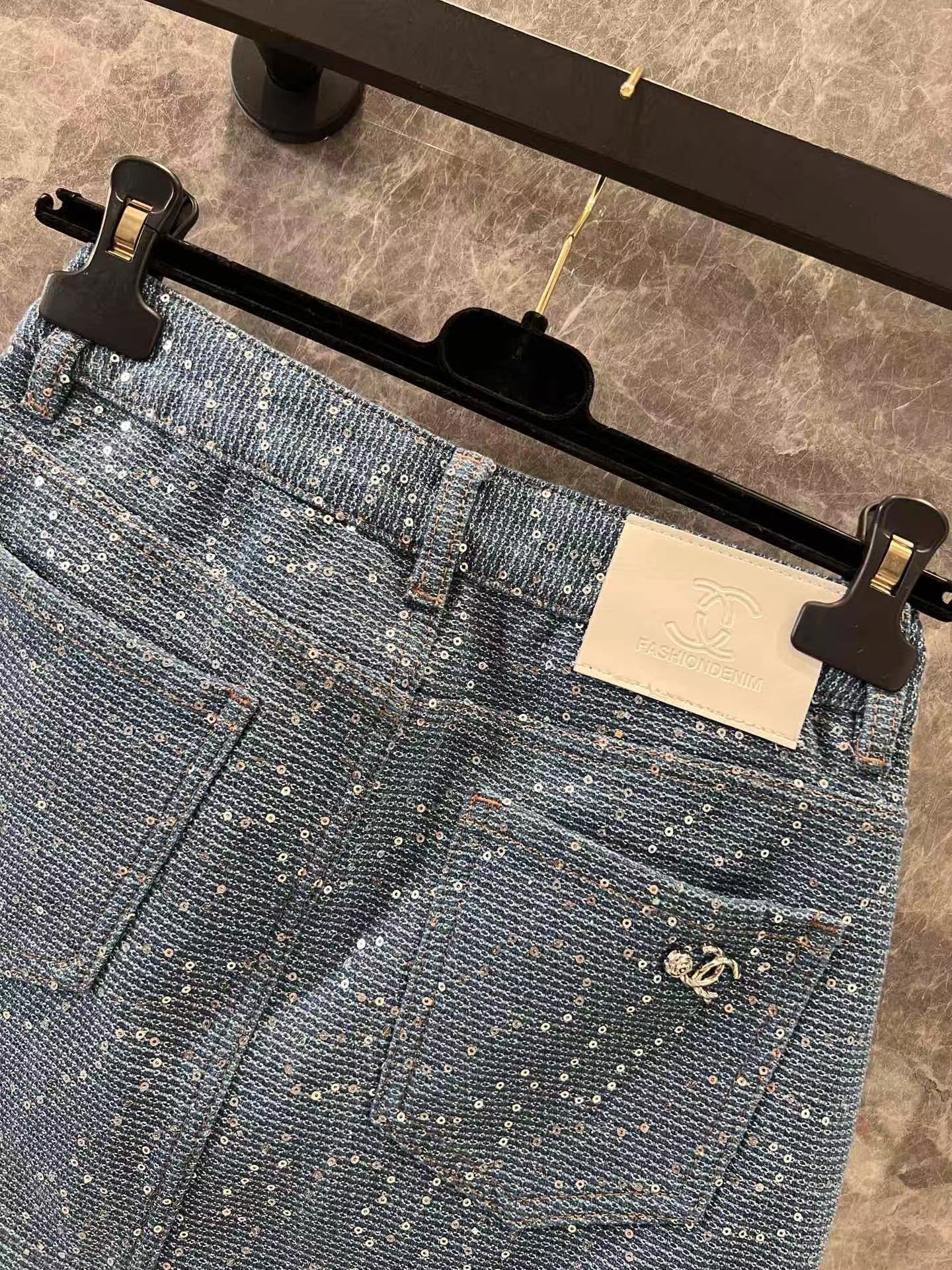Jupe en jean à paillettes épaisses 25ss