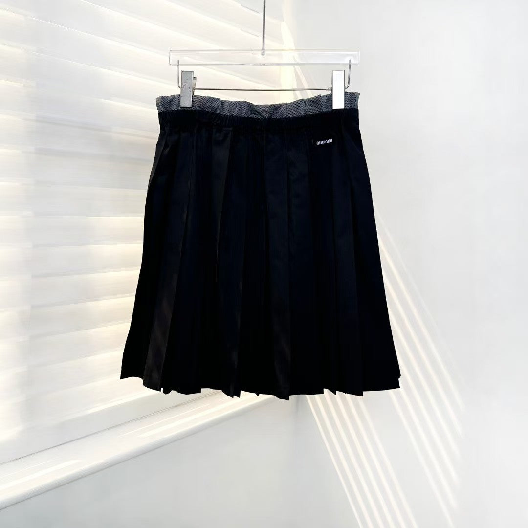 Jupe longue plissée en maille 25ss