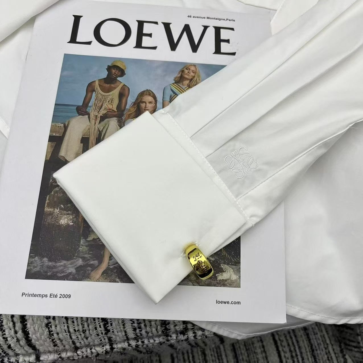 Haut à revers pliés de début de printemps 25