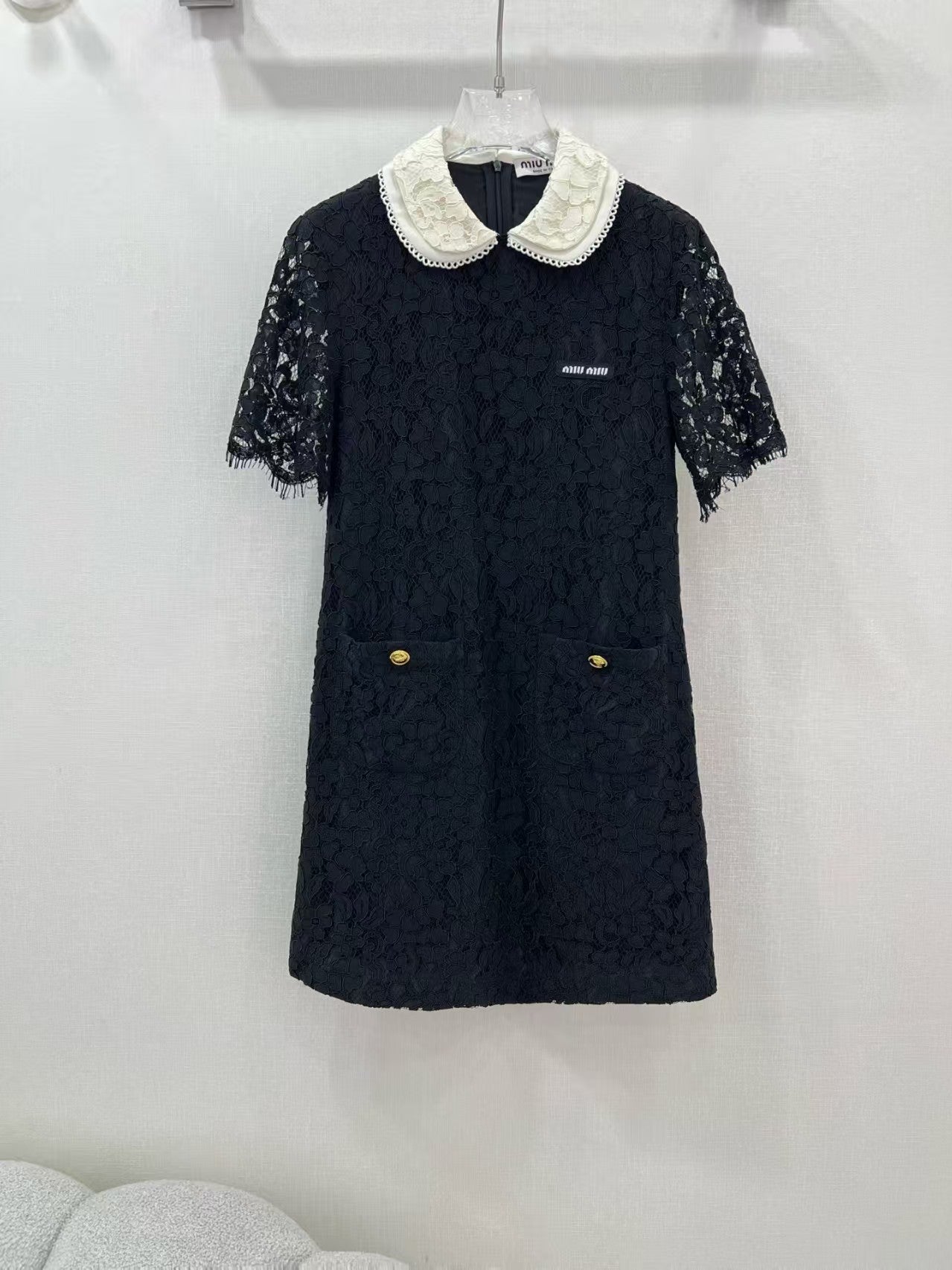 Robe en dentelle fleurie hydrosoluble de début de printemps (25 pièces)