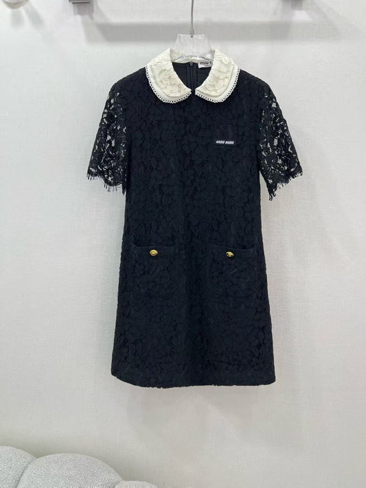 Robe en dentelle fleurie hydrosoluble de début de printemps (25 pièces)