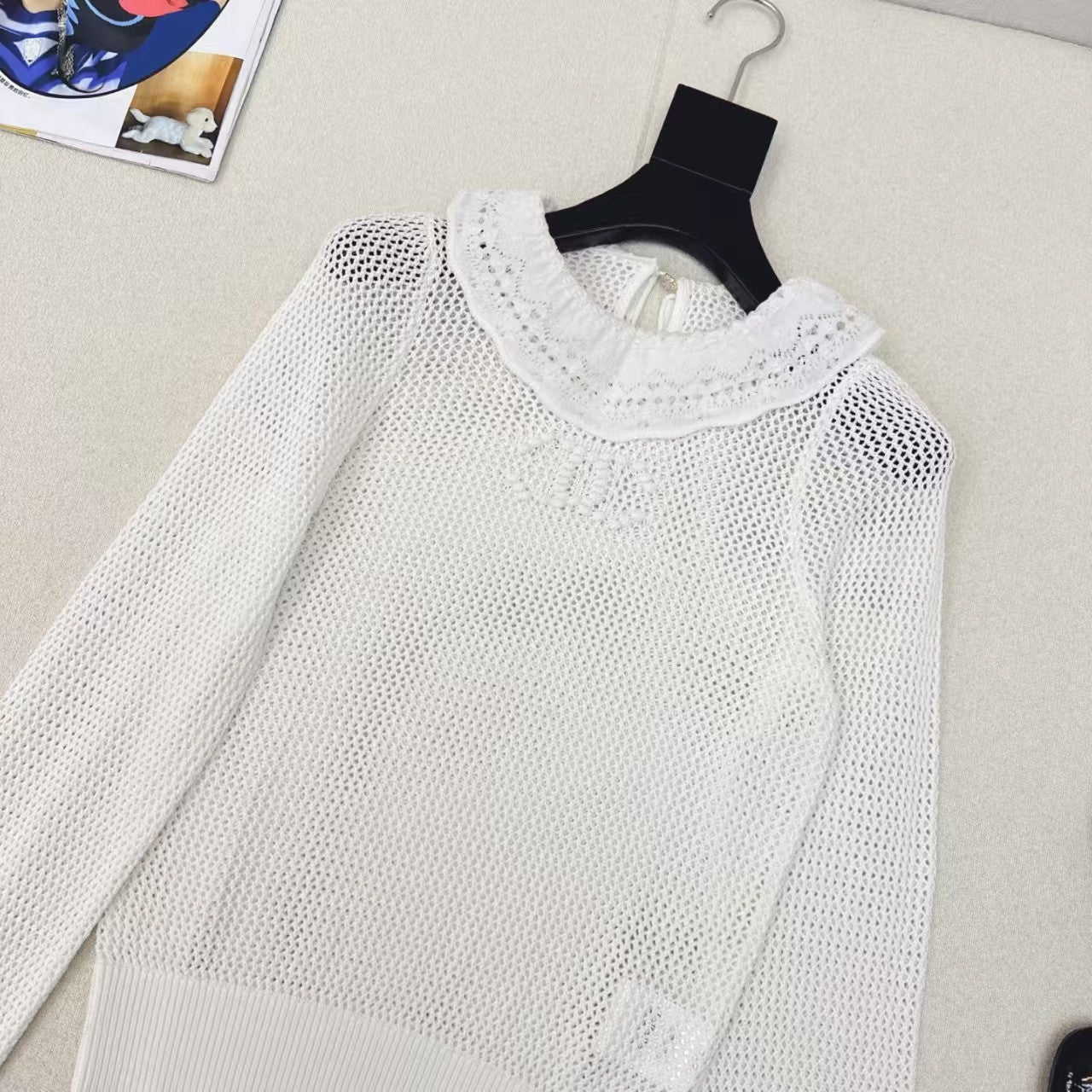 Cardigan en tricot à col en dentelle et volants de début de printemps