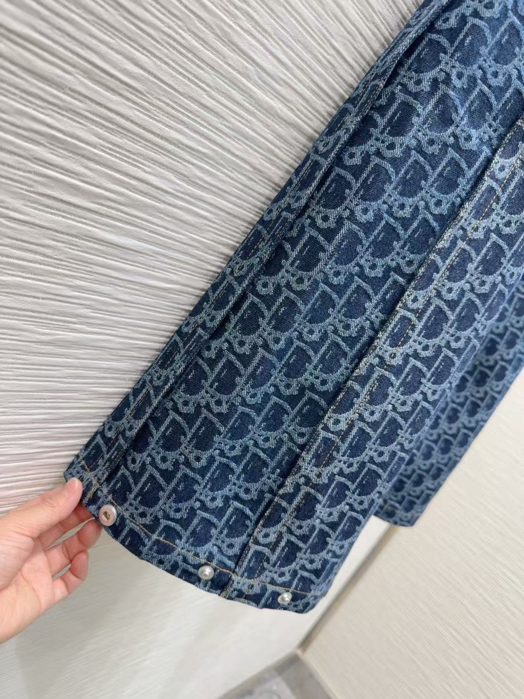 Jupe en jean super tendance 25SS