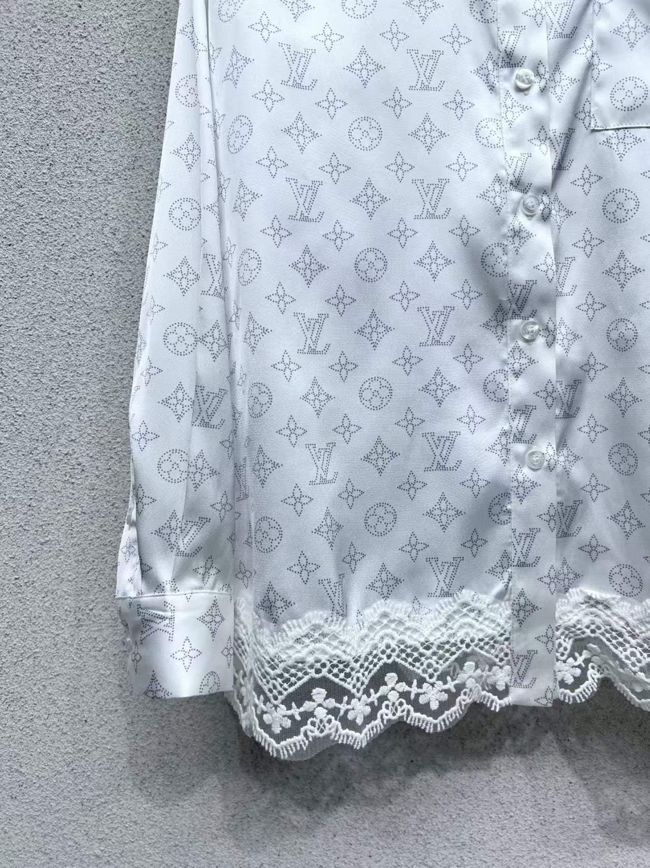 Chemise à fleurs 25ss, costume élégant