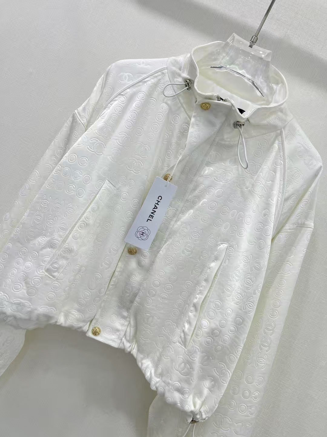 25 nouvelles vestes de protection solaire