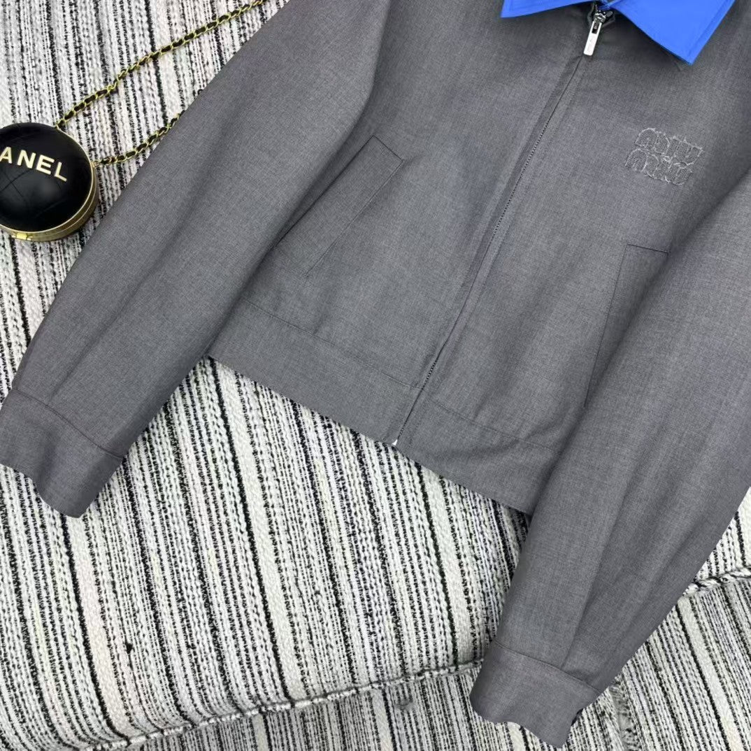 Veste à revers et double col début de printemps 25