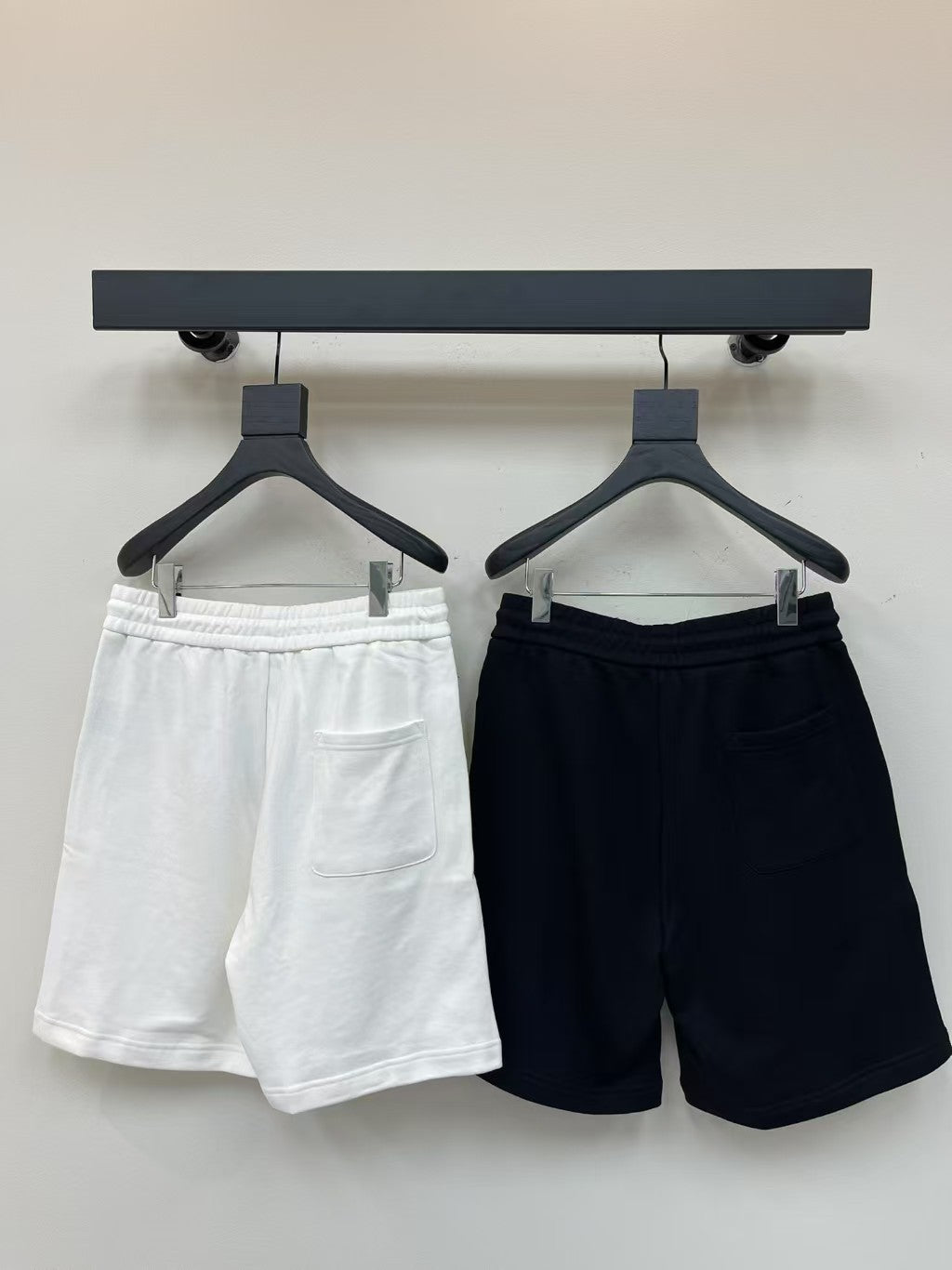 Neue Jacquard-Shorts