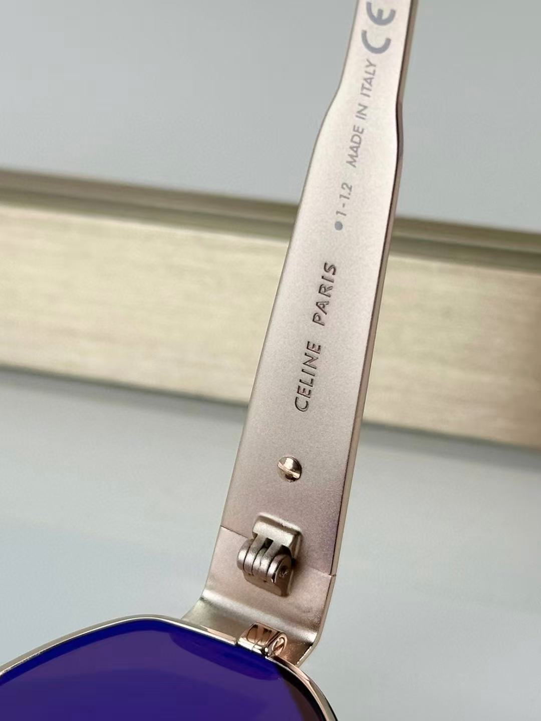 Lunettes de soleil d'été à la mode