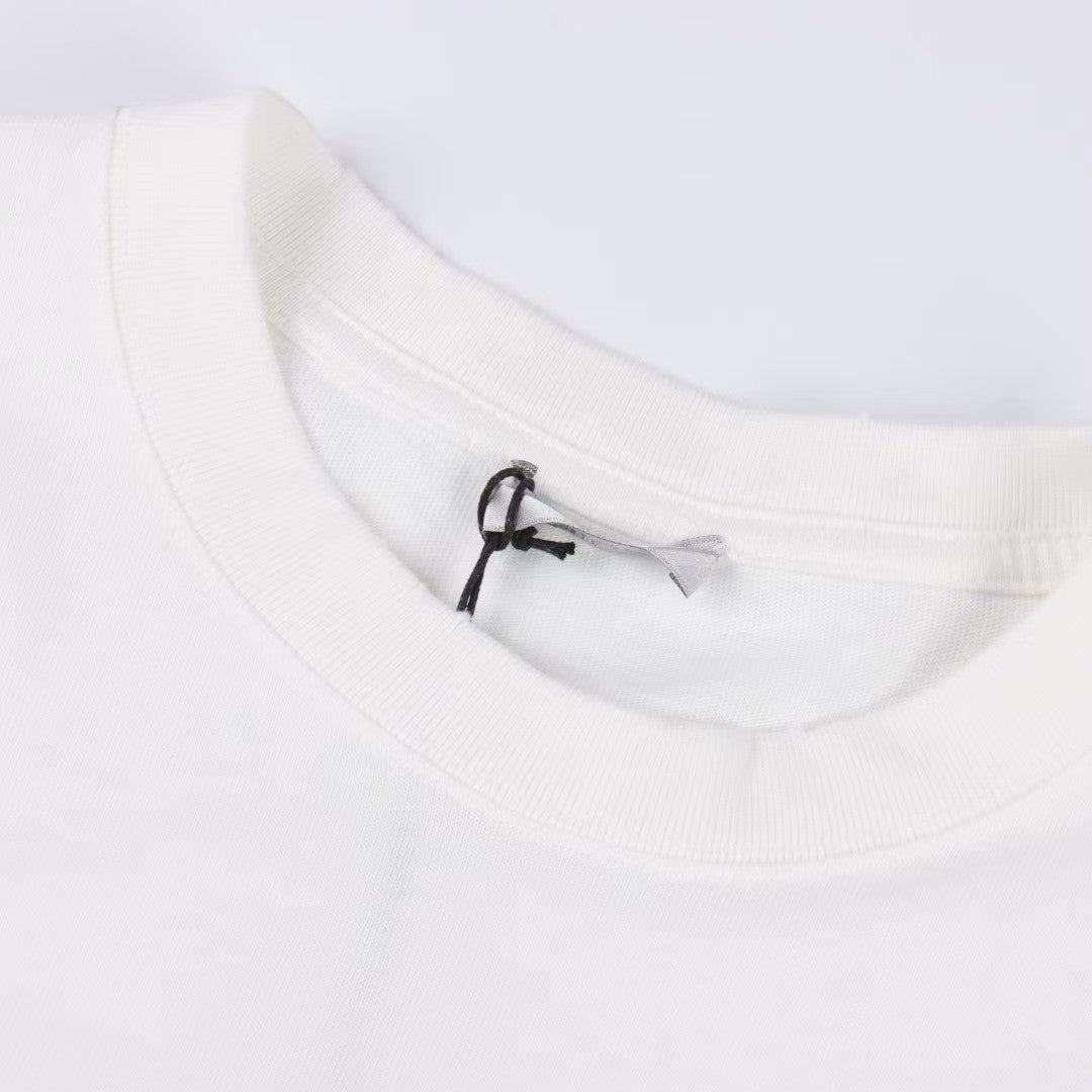 Serviette brodée lettre manches courtes