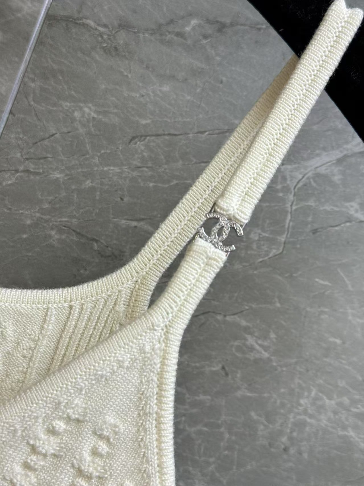 Camisole strass 2025