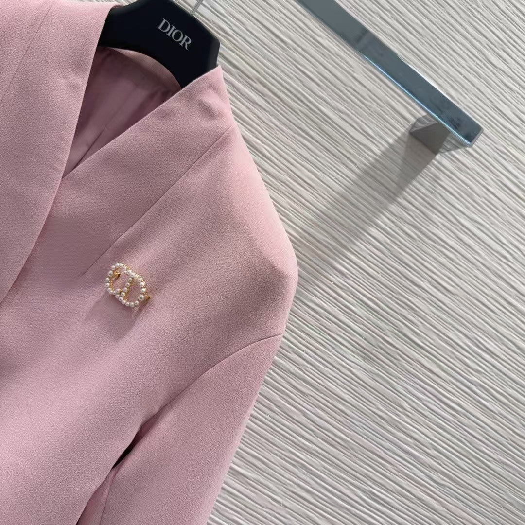 Atmosphärische Anzugjacke im neuen Stil