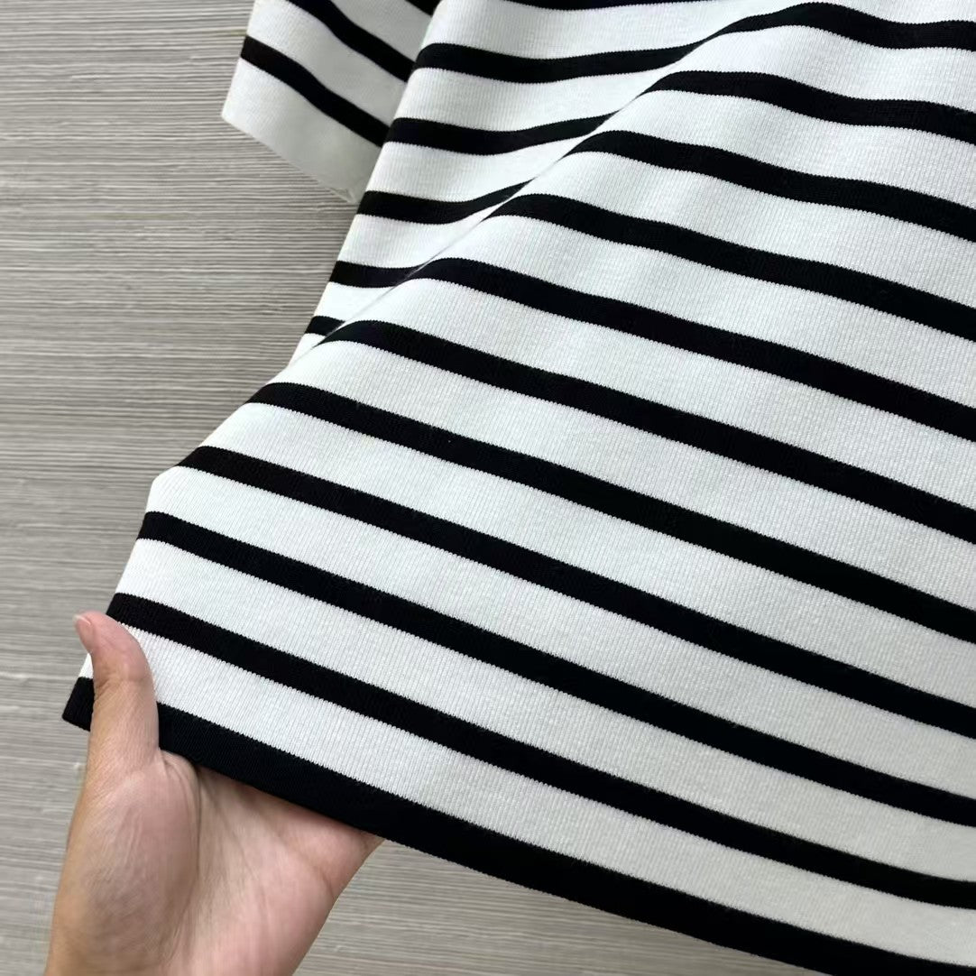 Gestreiftes Poloshirt aus Strick mit kurzen Ärmeln