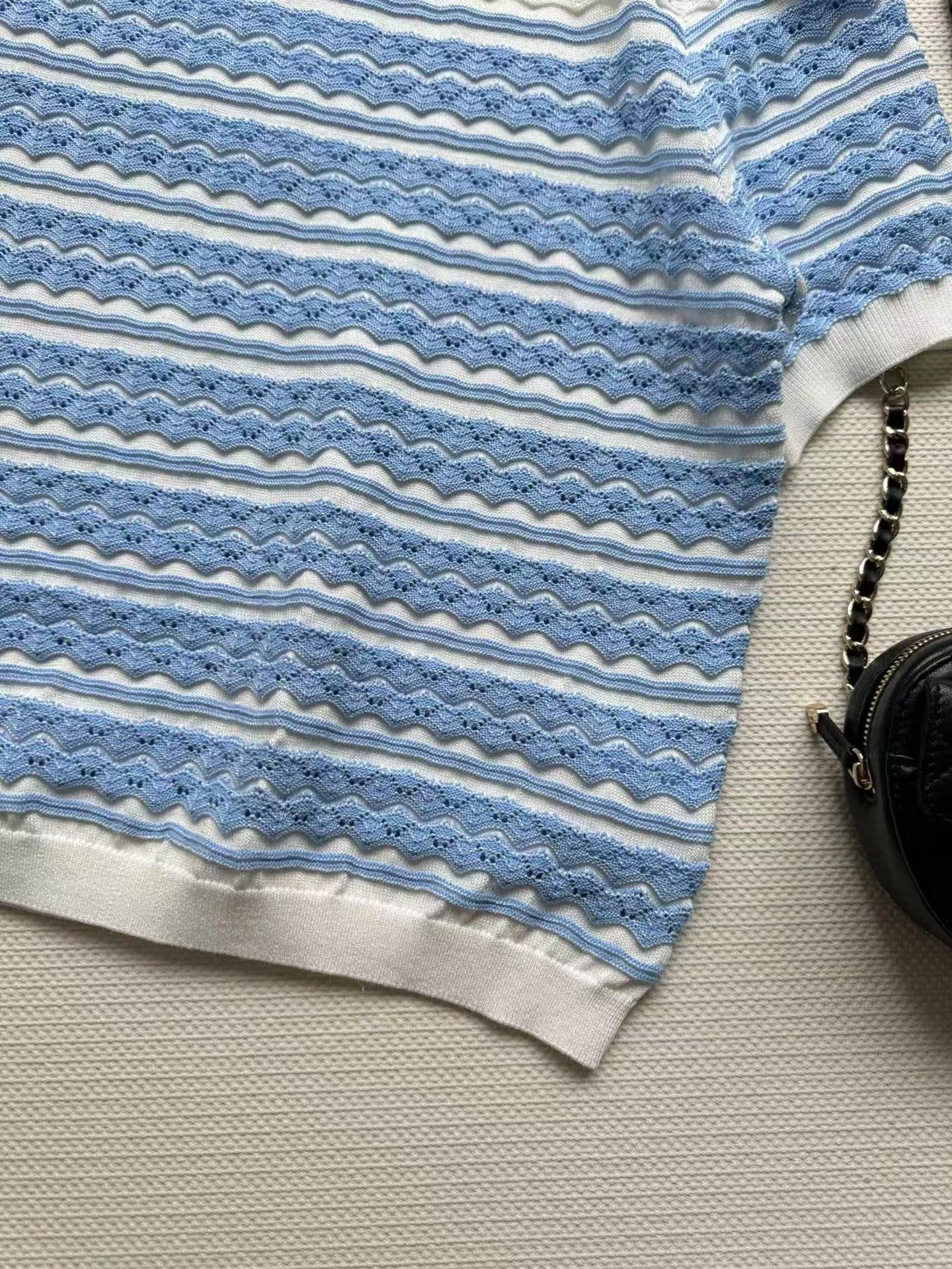 25 nouveaux manches courtes