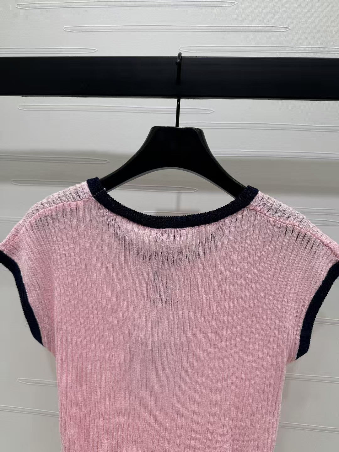 Logo knit short sleeves