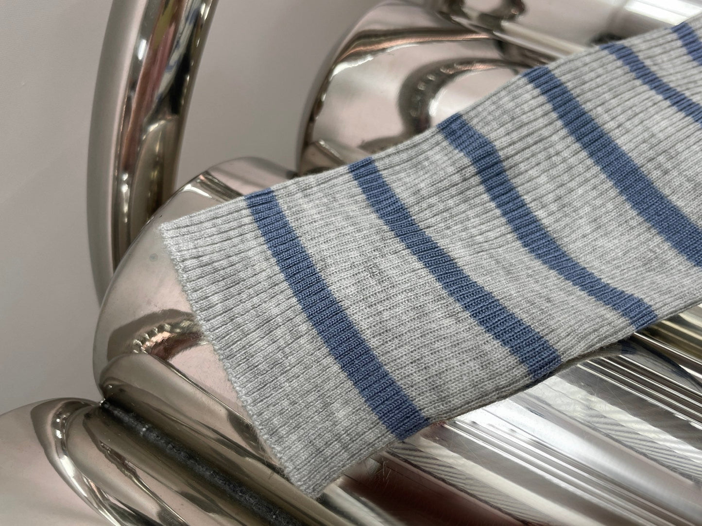 25NEW Haut rayé à manches courtes en tricot