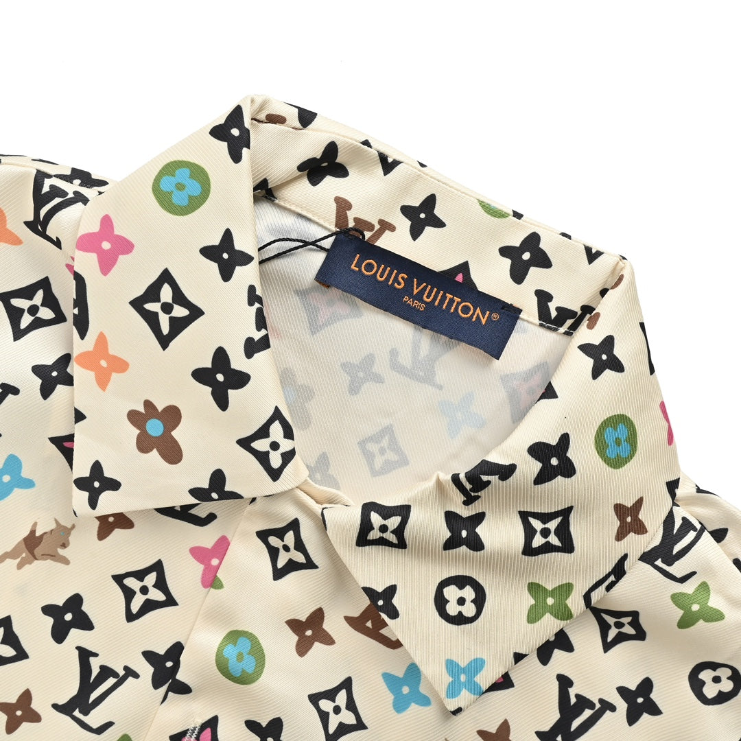 Chemise à manches courtes en soie imprimée all-over