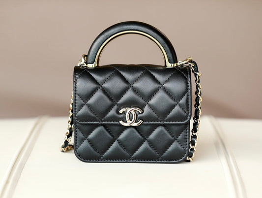 Petit porte-cartes à poignée noire, mini sac à chaîne avec poignée