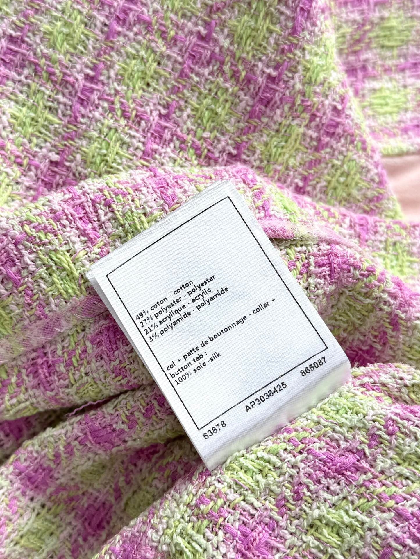 Kurzärmliges Tweed-Top mit Babydoll-Kragen