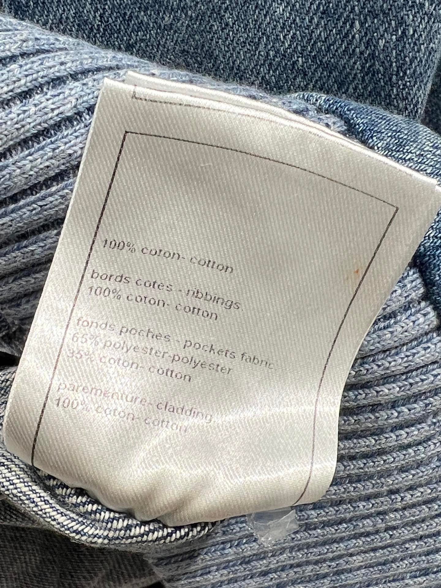 Denim à revers brodé en forme de cœur, série Beach