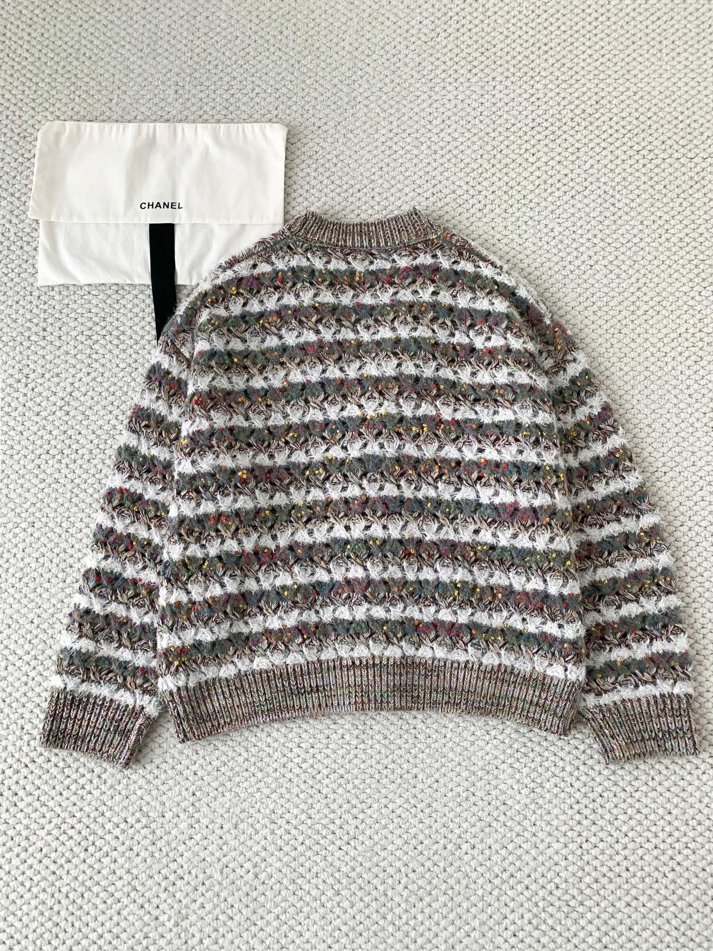 Cardigan à manches longues en tricot à rayures gris-vert