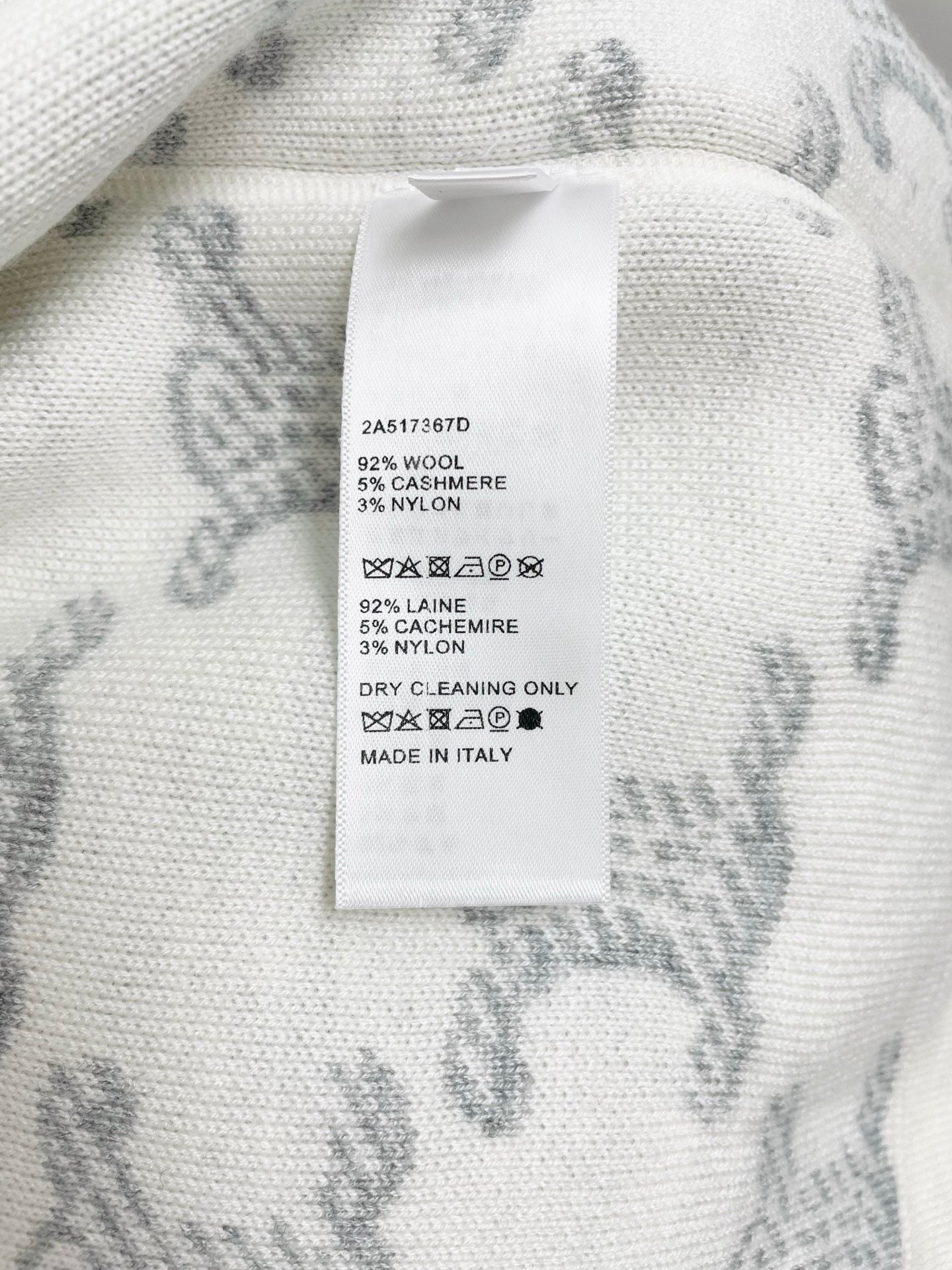 Jacquard à motif Arc de Triomphe classique