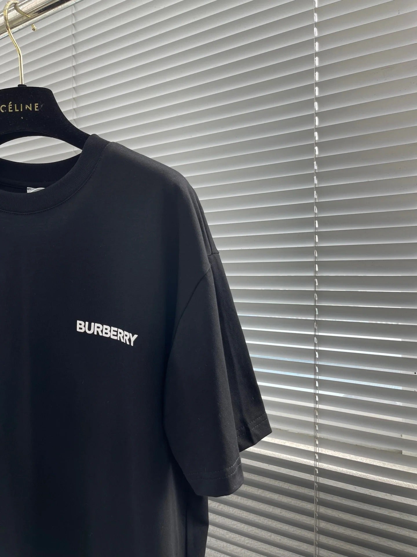 T-shirt graphique imprimé classique 24SS